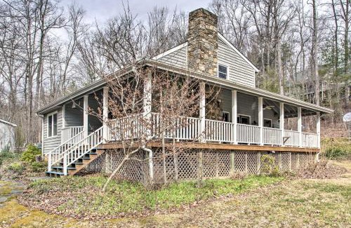 Gerton Casa | Blue Ridge Mountain Escape about 8 Mi to Chimney Rock