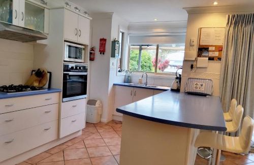 Culburra Beach Casa | Blue Seas