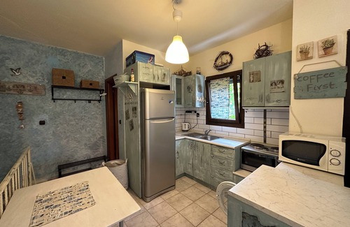 Nikita Apartamento | Blue Seashell Apartment - Comfortable Maisonette Just 30m From the Beach in Niki