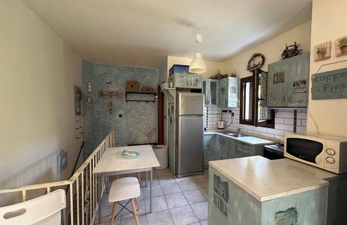 Nikita Apartamento | Blue Seashell Apartment - Comfortable Maisonette Just 30m From the Beach in Niki