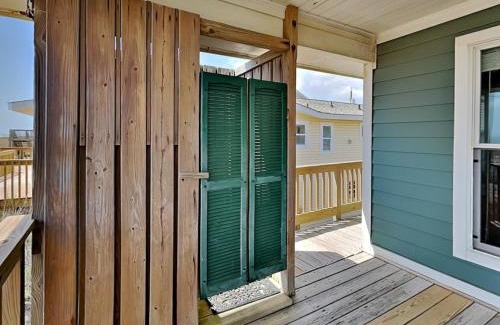 Topsail Beach Casa | Blue Shamu