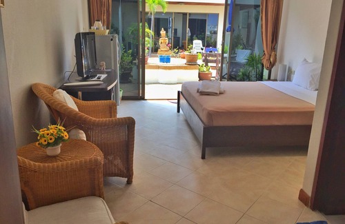 Nanai Road Hotel | Blue Sky Residence