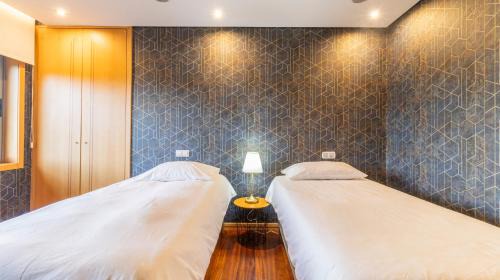 Gondomar Casa | Blue velvet room