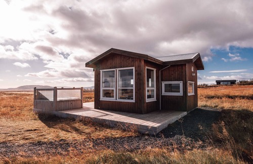 Reykholt Cabina | Blue View Cabin 6B with Hot Tub