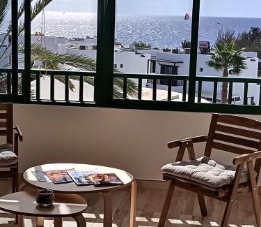 Costa Teguise Apartamento | Blue View Hermoso Apartamento Remodelado Ubicación Ideal