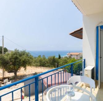 Dhermi Hotel | Blue Villa Drymades