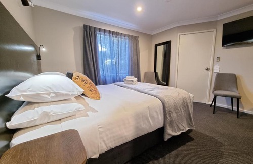 Waratah West Cabina | Blue Wren Lodge Waratah