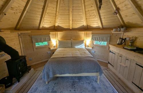 Llanfair Clydogau Otro | Bluebell Hideaway