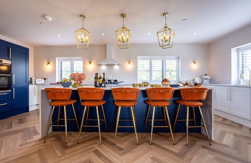 Llanfaelog Casa | Bluebells - a fantastic new build sleeping 8 in Llanfaelog