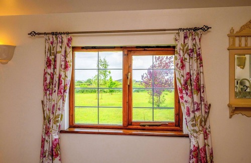 Staple Hill Apartamento | Bluebells by StayStaycations