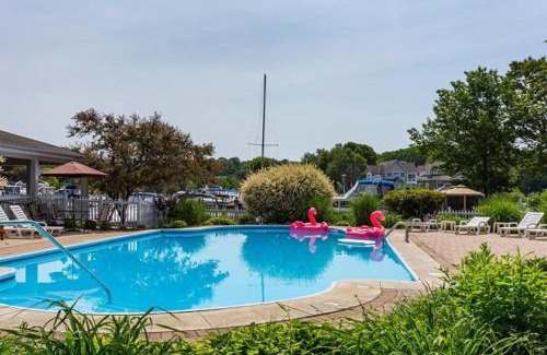South Haven Casa | Blueberry Beach House indoor pool, hot tub