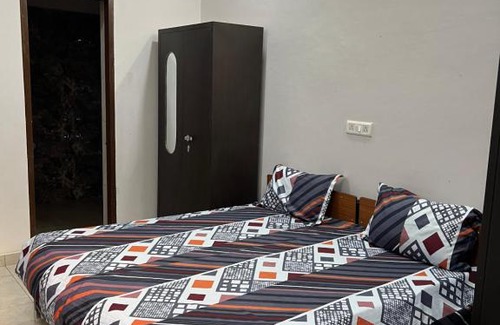 Phagwara Casa | BLUEBERRY PG