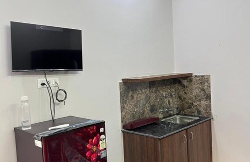 Phagwara Casa | BLUEBERRY PG