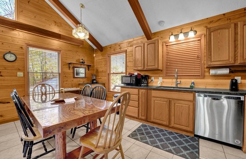Rockbridge Cabina | Bluebird Cabin en Hummingbird Hill (área de Hocking Hills)
