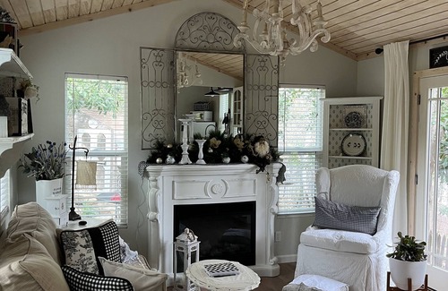 Vista Casa | Bluebird Cottage, una experiencia de campo francés