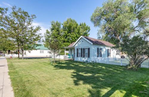 Salida Casa | Bluebird Cottage, Downtwn Salida Victorian On Park