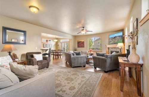 Southwest Bend Casa | Bluebird Day - Canyon Retreat