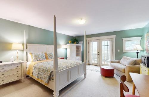 Edgecomb Apartamento | Bluebird Haven - Upper