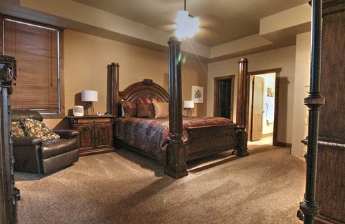 Kingston Casa | Bluebird Landing is a family-friendly home near Alberta Creek & Washita Point