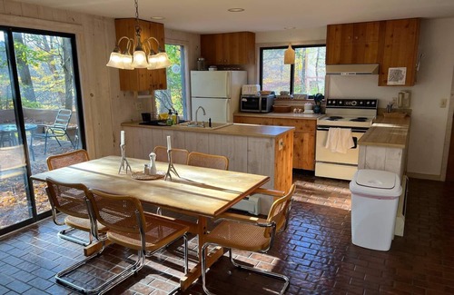 Forest Farms Cabaña | Bluebird - Large cottage for all season getaway