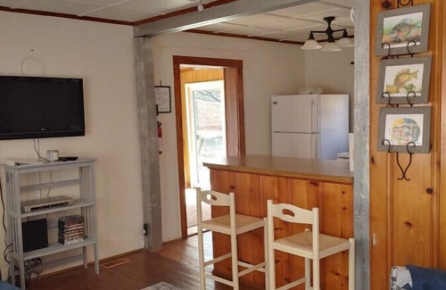 Rockwood Casa | Bluegill Bay Newly Renovated!