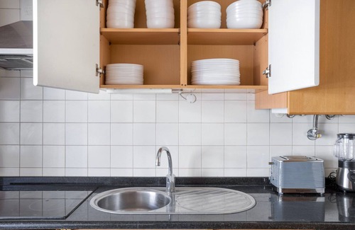 Alcantara Apartamento | Blueground | Alcântara, fully furnished