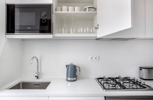 Alvalade Apartamento | Blueground | Alvalade, furnished, balcony