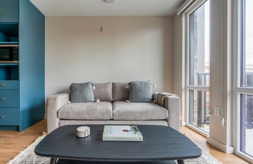 Columbia Heights Apartamento | Blueground | Columbia Heights, rooftop pool, nr Meridian Hill Park