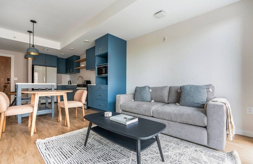 Columbia Heights Apartamento | Blueground | Columbia Heights, rooftop pool, nr Meridian Hill Park