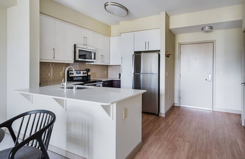 Pleasanton Apartamento | Blueground | Dublin, pool & w/d, nr park