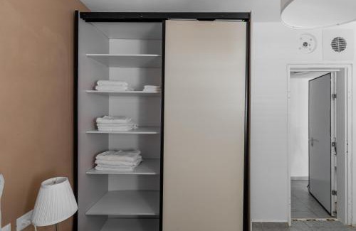 Florentin Apartamento | Blueground Florentine, City view