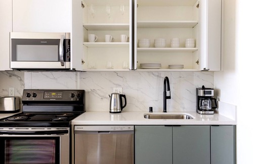 Westlake Apartamento | Blueground | MacArthur Park, pool, nr Wilshire Blvd