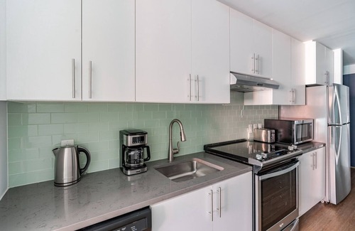 Mount Vernon Triangle Apartamento | Blueground | Mt Vernon, rooftop & gym, nr museums