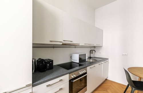 Schottenfeld Apartamento | Blueground | Neubau, washer/dryer, nr Museum
