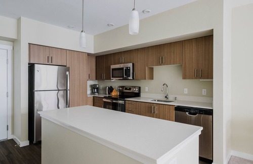 Newcastle Apartamento | Blueground | Newcastle, elevator, near Golf Club