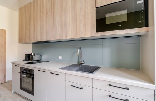 Nusle Apartamento | Blueground | Nusle, city view, nr Vysehrad (PRG-73)