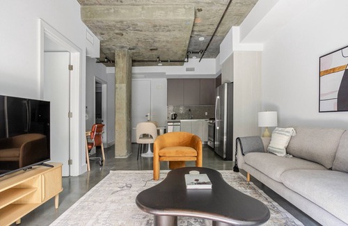 Culver City Apartamento | Blueground | Palms, pool, nr Culver City Park