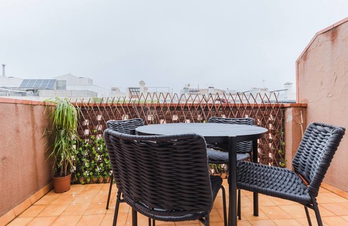 Les Tres Torres Casa | Blueground | Sarrià, balcony & views, nr Tibidabo