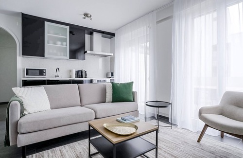 Seefeld Apartamento | Blueground | Seefeld, elev, balcony, 3 min to lake