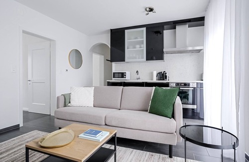 Seefeld Apartamento | Blueground | Seefeld, elev, balcony, 3 min to lake
