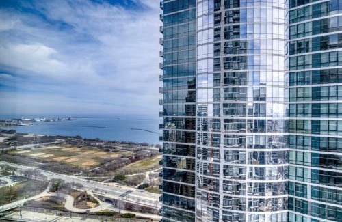 South Loop Apartamento | Blueground South Loop pool golf sim nr museum CHI-1047