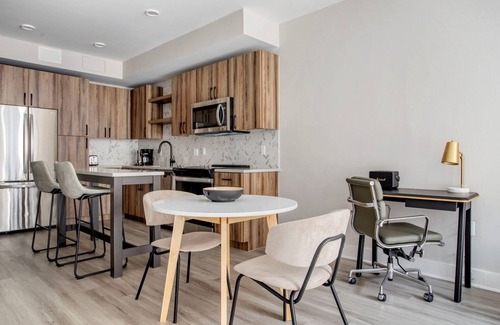 North Capitol Street Apartamento | Blueground | Sursum Corda, rooftop, nr National Mall