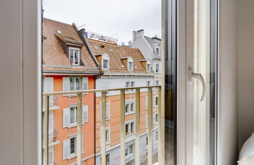 Sihlfeld Apartamento | Blueground | Wiedikon, elevator, nr museums & mall