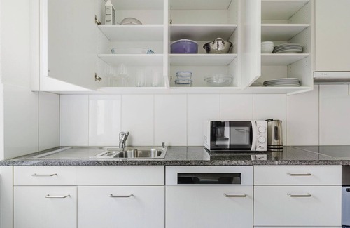 Sihlfeld Apartamento | Blueground | Wiedikon, w/d, fully furnished