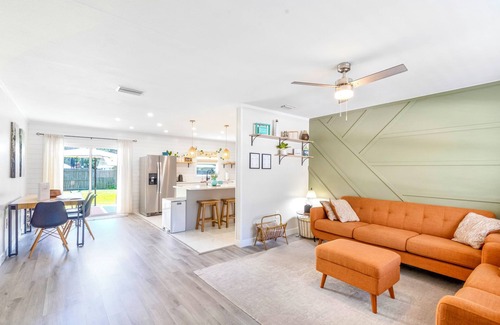 Clearwater Casa | BlueJay's Nest Unit B: Game Room, Walk to Water & Stadium