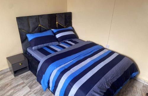 Abeokuta Apartamento | Blueroofserviced Apartments and Resorts