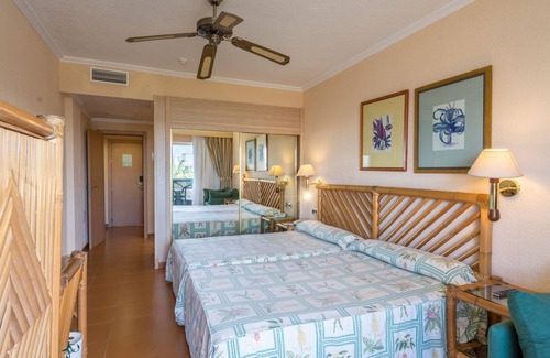 Costa Teguise Hotel | BLUESEA Costa Bastian