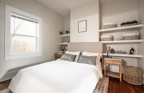 Wilmington Casa | Bluewater Downtown Cottage