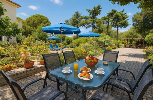 Kerameies Apartamento | BlueWhite Studio - Getaway by the Pool