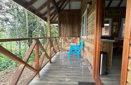 Bocas del Toro Casa | Bluff Beach Bungalow Jungle Retreat